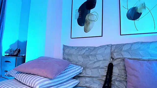 rose xd online show from 02/01/25, 01:02