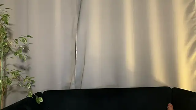 weshycouple online show from 02/02/25, 07:14