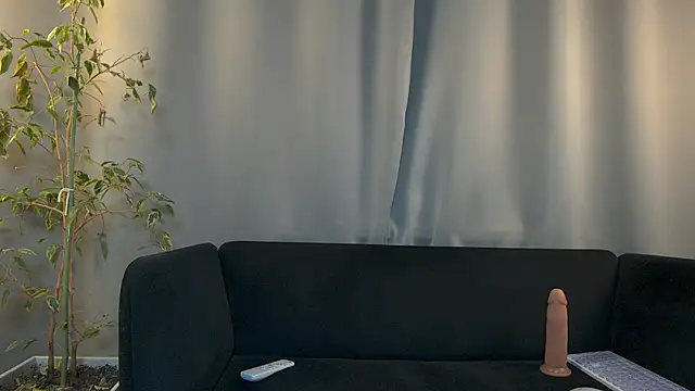 weshycouple online show from 03/18/25, 06:48