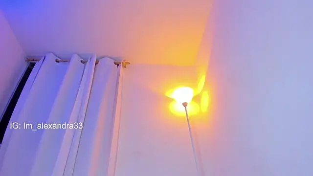 Snapshot of Alexa_will chatting on 10/24/25, 01:24 Alexa will online show from 10/24/25, 01:24