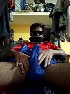 Snapshot of gaysexfun_123 chatting on 01/13/26, 04:07 gaysexfun 123 online show from 01/13/26, 04:07