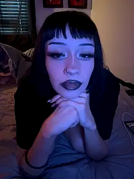 Snapshot of Gothbabbi chatting on 10/20/25, 09:26 Gothbabbi online show from 10/20/25, 09:26