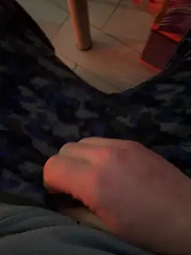 Snapshot of Lucom23 chatting on 01/26/25, 09:08 Lucom23 online show from 01/26/25, 09:08