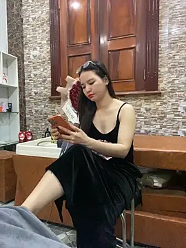 Snapshot of LiLi-Kirix99 chatting on 05/30/26, 07:55 LiLi-Kirix99 online show from 05/30/26, 07:55