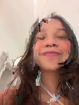 Snapshot of marce_algara chatting on 03/19/25, 03:08 marce algara online show from 03/19/25, 03:08