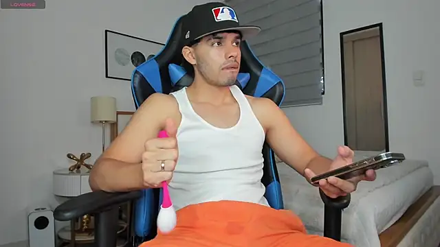 mateoleonee online show from 12/03/24, 07:00