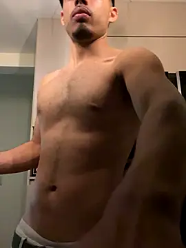 mateoleonee online show from 10/05/25, 03:49