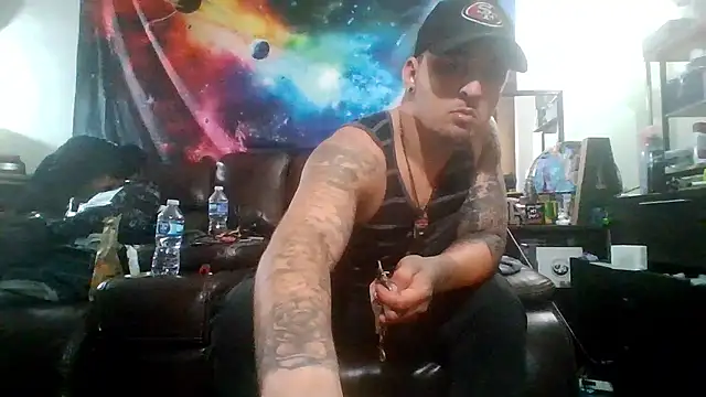 Snapshot of Antoniothedon chatting on 01/18/26, 01:31 Antoniothedon online show from 01/18/26, 01:31