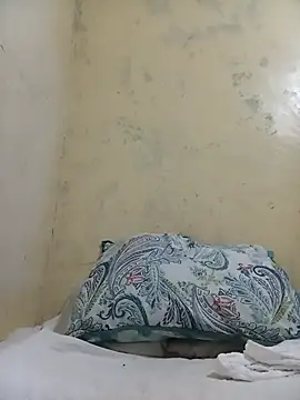 Snapshot of sexxylucia chatting on 02/09/26, 11:09 sexxylucia online show from 02/09/26, 11:09