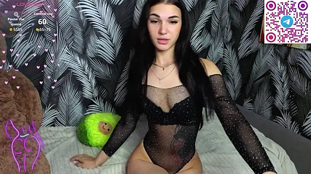 Hellen Moore online show from 09/10/25, 02:11