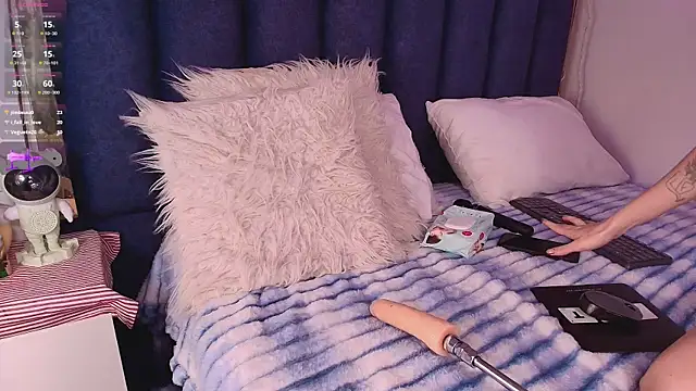 AmberMoss  online show from 01/29/25, 06:54