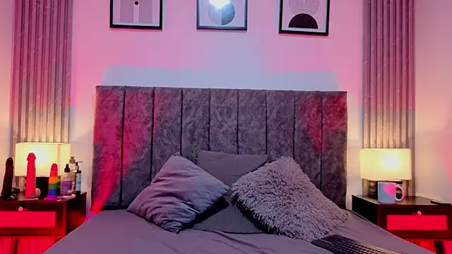 Ema Stone65 online show from 10/08/25, 07:55