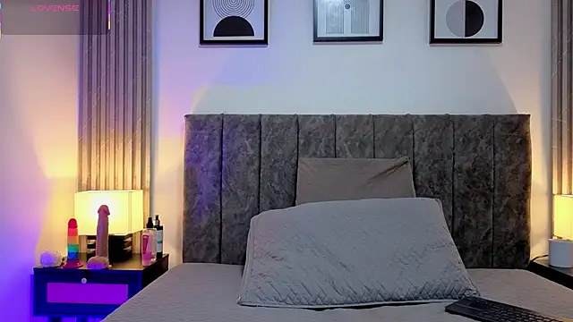 Ema Stone65 online show from 02/25/26, 07:45