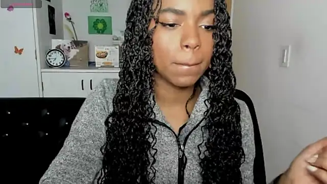 Marce 22 online show from 12/13/24, 12:42