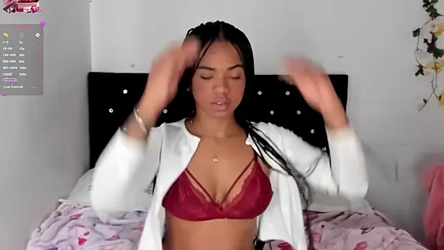 Marce 22 online show from 02/02/25, 08:08