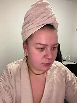 Fancy-Francy online show from 01/08/25, 04:22