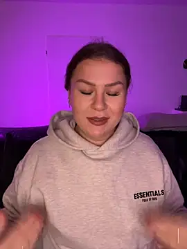 Fancy-Francy online show from 11/26/25, 06:42