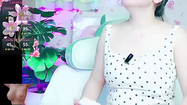 Lisagir69 online show from 02/17/25, 03:53