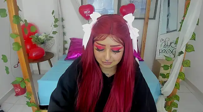 lussyevans24 online show from 02/16/25, 07:48