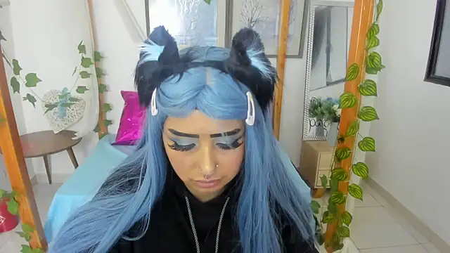 lussyevans24 online show from 02/24/25, 10:26