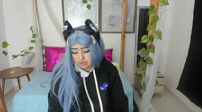 lussyevans24 online show from 03/02/25, 06:16