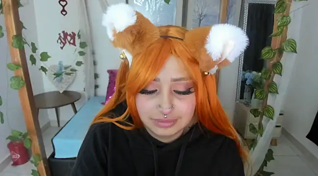 lussyevans24 online show from 03/09/25, 06:17