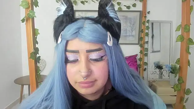 lussyevans24 online show from 03/17/25, 03:47