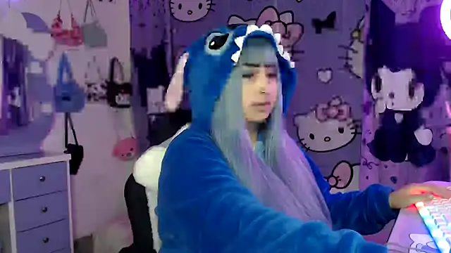 lussyevans24 online show from 10/07/25, 05:15