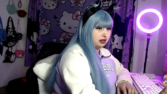 lussyevans24 online show from 05/06/26, 03:57
