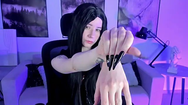 LexiWenford online show from 12/04/24, 02:53