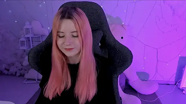 LexiWenford online show from 01/13/25, 06:16