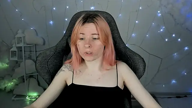 LexiWenford online show from 01/20/25, 06:10