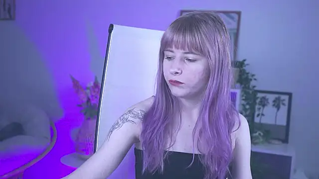 LexiWenford online show from 03/14/25, 02:53