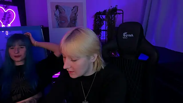 LexiWenford online show from 09/19/25, 06:37