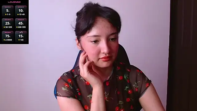 Snapshot of alexaa08 chatting on 04/02/26, 02:04 alexaa08 online show from 04/02/26, 02:04