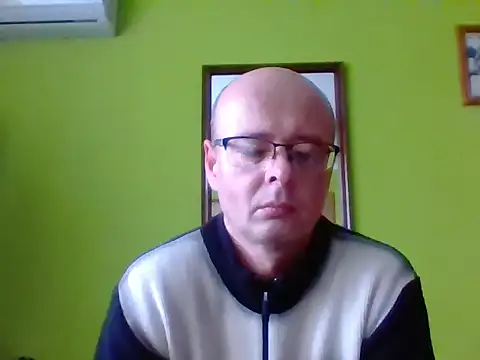 Snapshot of Tiger202441 chatting on 01/06/26, 12:42 Tiger202441 online show from 01/06/26, 12:42