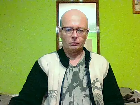 Snapshot of Tiger202441 chatting on 02/14/26, 03:36 Tiger202441 online show from 02/14/26, 03:36