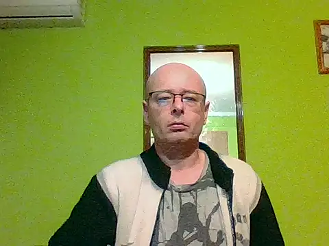 Snapshot of Tiger202441 chatting on 02/18/26, 06:48 Tiger202441 online show from 02/18/26, 06:48