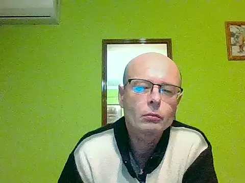 Snapshot of Tiger202441 chatting on 02/25/26, 09:13 Tiger202441 online show from 02/25/26, 09:13