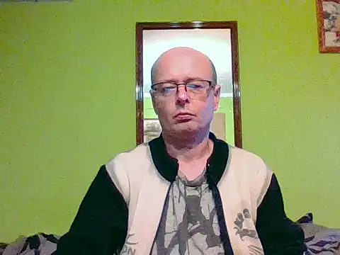 Snapshot of Tiger202441 chatting on 03/15/26, 07:09 Tiger202441 online show from 03/15/26, 07:09