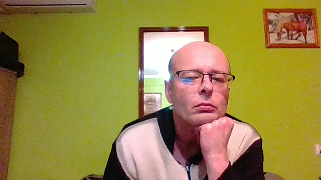 Snapshot of Tiger202441 chatting on 03/22/26, 06:44 Tiger202441 online show from 03/22/26, 06:44