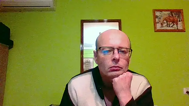 Snapshot of Tiger202441 chatting on 03/26/26, 11:54 Tiger202441 online show from 03/26/26, 11:54