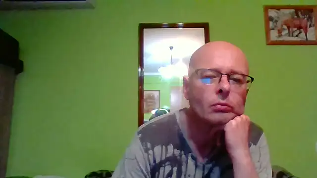 Snapshot of Tiger202441 chatting on 05/03/26, 08:04 Tiger202441 online show from 05/03/26, 08:04