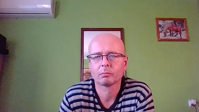 Snapshot of Tiger202441 chatting on 05/09/26, 05:40 Tiger202441 online show from 05/09/26, 05:40