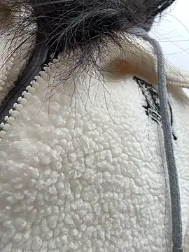 Snapshot of Asia-Melody chatting on 02/09/25, 03:53 Asia-Melody online show from 02/09/25, 03:53