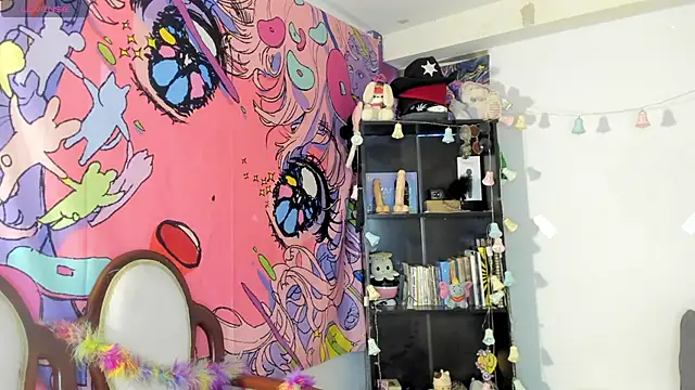 Snapshot of kittyzenn chatting on 11/12/25, 03:23 kittyzenn online show from 11/12/25, 03:23