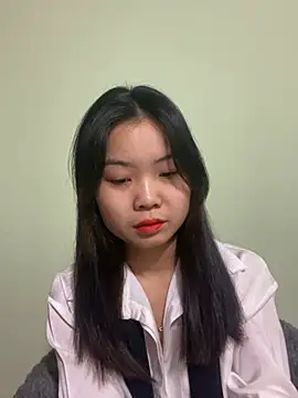 Maeve2k5 online show from 01/08/25, 12:38