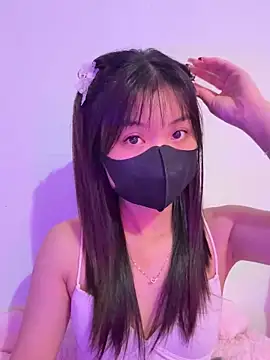 Maeve2k5 online show from 09/22/25, 05:15