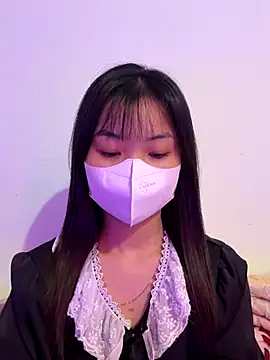 Maeve2k5 online show from 11/10/25, 07:40