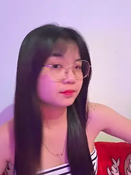 Maeve2k5 online show from 12/05/25, 12:30